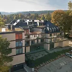 Apartman Ogrody Pieniawskie Paryski *