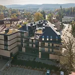 Ogrody Pieniawskie Paryski Apartman *